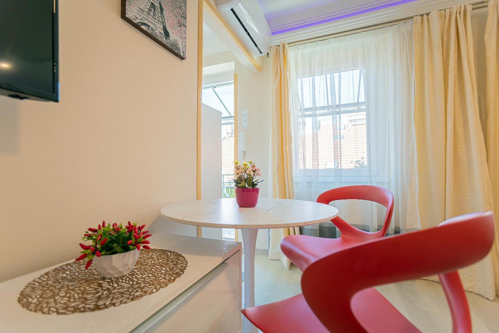 Iranyi Studio Boedapest Buitenkant foto